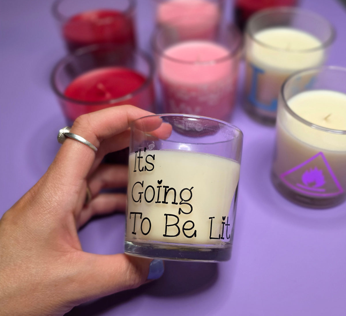 Snappy Scented Candle